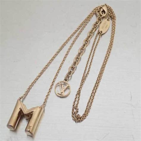 louis vuitton letter necklace|louis vuitton lv necklace.